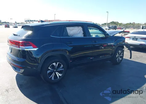 2024 Volkswagen Atlas Cross Sport 2.0T Se z USA, uszkodzony, nr VIN 1V2DE2CA7RC234892